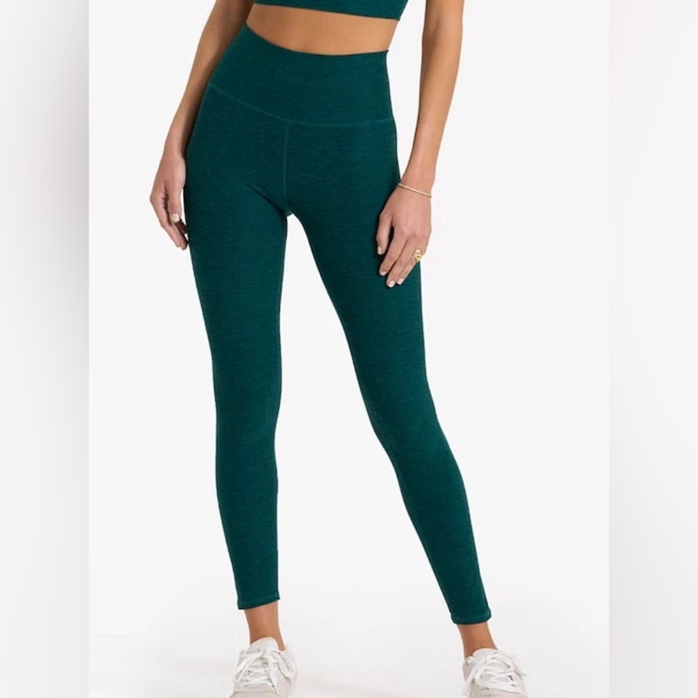 Vuori Women’s Clean Elevation Legging Jade Heather Medium 25" Inseam EUC
